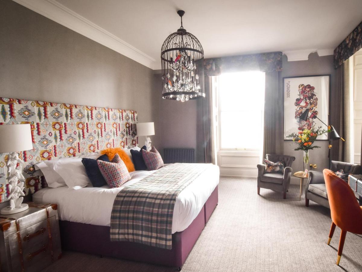 The Meadowpark Bar, Kitchen & Rooms Stirling Exteriör bild